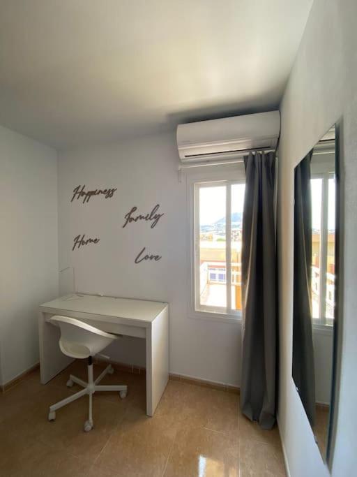 Apt Con Espectacular Vista, Piscinas, Recep 24 Hs Benalmadena Exterior photo